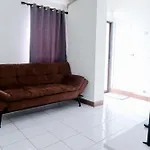 Cozy And Homey 1Br Apartment At Gateway Ahmad Yani Cicadas By Travelio